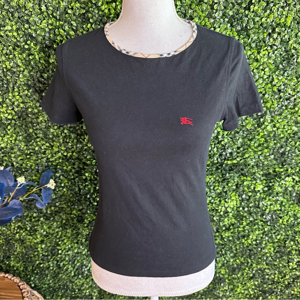 Burberry Black Tee with Red Logo and nova check Patterned Collar short sleeve - Picture 1 of 12